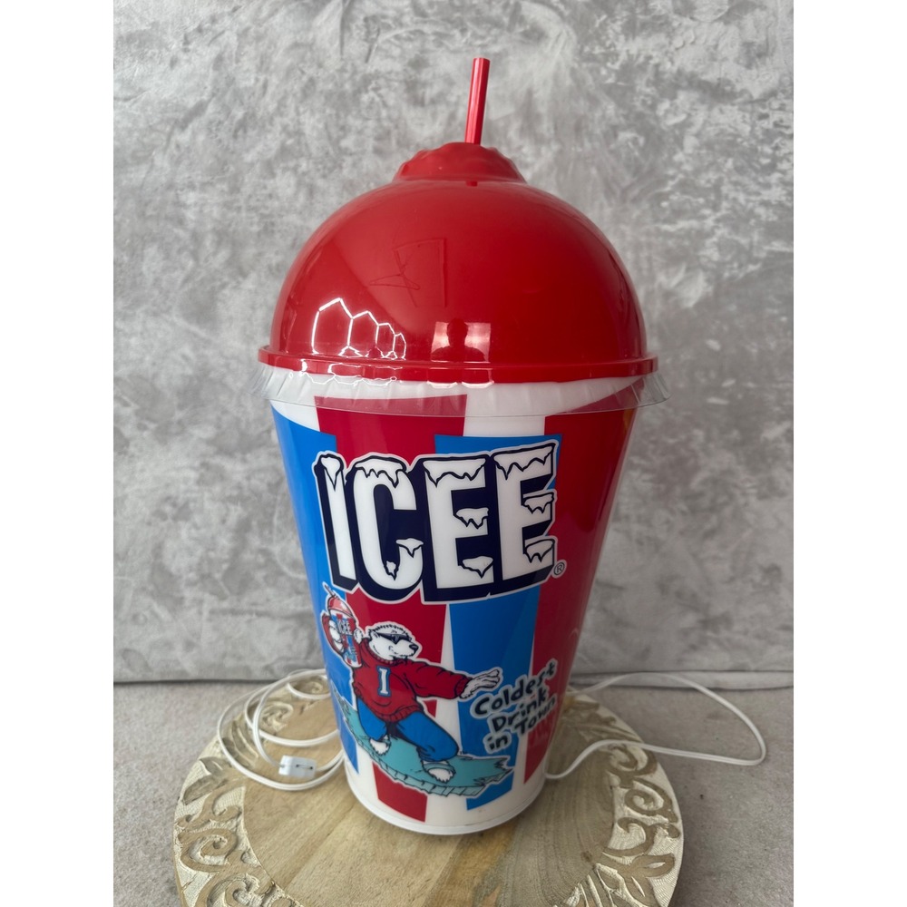 ICEE Frozen Beverage Cup Table Lamp Retro Red White Blue Novelty Light 18.5in